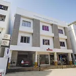 Collection O 75820 Madras Metro Club, T Nagar
