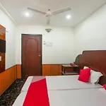 Oyo 44071 Stay N Tour