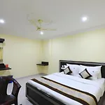 Madrasi Airport Hotel - Salbala