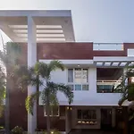 Stayvista At Starry Deck Ecr - 3Bhk With Shared Pool