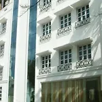 Southern Crest