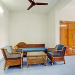 Oyo Home Fantasea Uthandi Near Juhu Beach