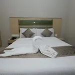 Grand Courtyard Business Hotel