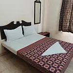 Hotel Ambika Palace