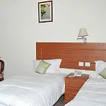 Ria\'S Guest House