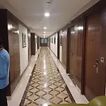 Hotel Benzz Park Chennai