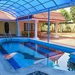 Panaiyur Guest House