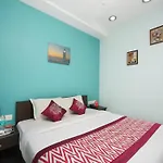 Max Classic Serviced Apartment