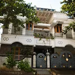 Golden Gate Serviced Apartment