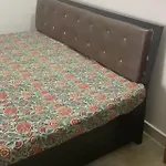 Zara Apartments