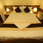 Nestlay Rooms Ambattur