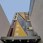Super Townhouse 1096 Hotel Redfox Nungambakkam Near Apollo & Shankar Nethralaya Hospital