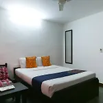 Hotel O Pink