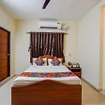 Fabhotel Lucky Inn Grand Residency