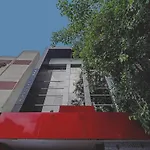 Townhouse Anna Salai
