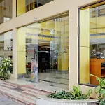 Super Townhouse Koyambedu