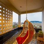 Izi Beach Stay Mahabalipuram