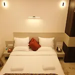 Ecr London Villa