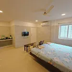 Hotel Sal Inn - Near Airport