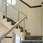Hotel O O Vadapalani
