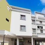 Super Hotel O Choolai Near Chennai Railway Station