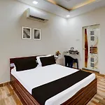 Super Hotel O Choolai Near Chennai Railway Station