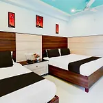 Super Townhouse Chennai Near Airport Formerly Sai Bala Budget
