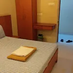 Skylink Residency