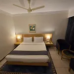 Harrisons Hotel