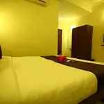 Oyo Rooms Mount Road Us Consulate