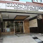 Grand Peace Inn