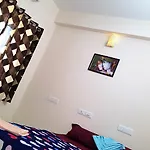 Krish Rooms And Stay