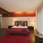 The Slate Hotel