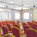 Majestic Inn