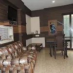 Gate Way Rooms