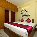 Oyo 2559 Apartment Rich Residency