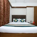 Oyo 6626 Khaleej Residency
