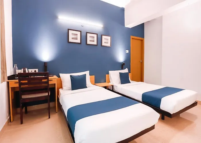 Vaccinated Staff - Silverkey Executive Stays 60446 Sadha Siva 36Th Street