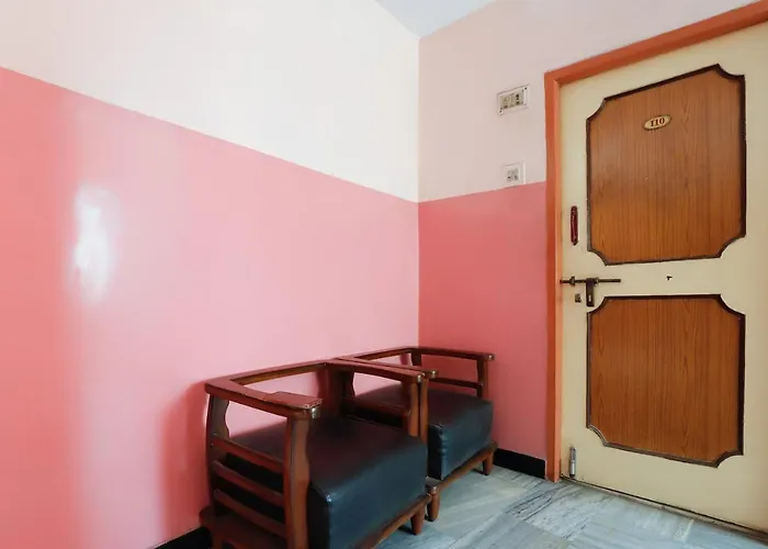 Spot On 67354 Hotel Murudis