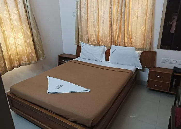 Hotel Ambika Palace