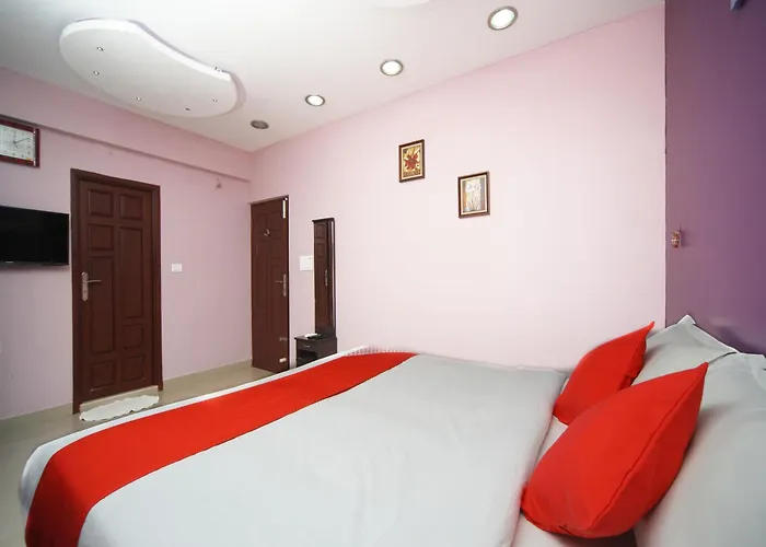 Max Classic Serviced Apartment