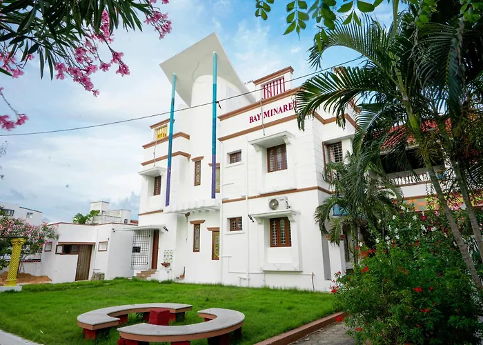Bay Minaret Villa - Lavish 4Bhk Beach House At Ecr Uthandi