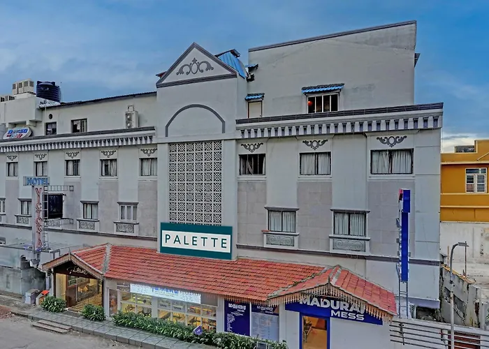 Oyo Palette - Hotel Victoria