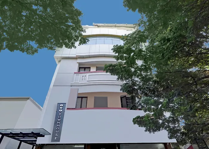 Super Townhouse G Silver Hotels Near Us Biometric