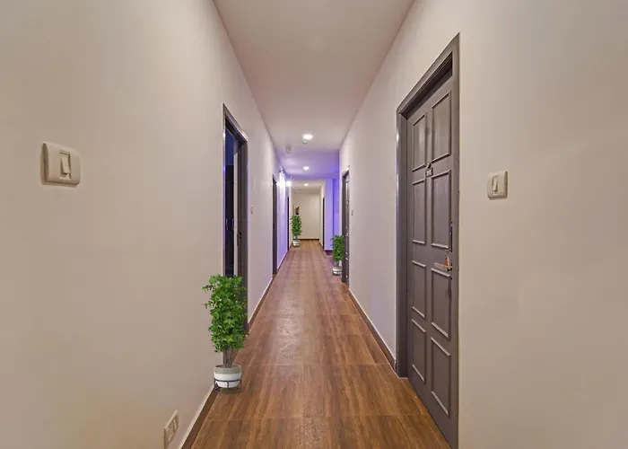 Super Townhouse Orchid Residency Near T.Nagar