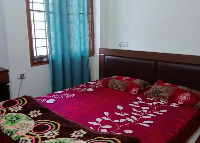 Villa In Velachery