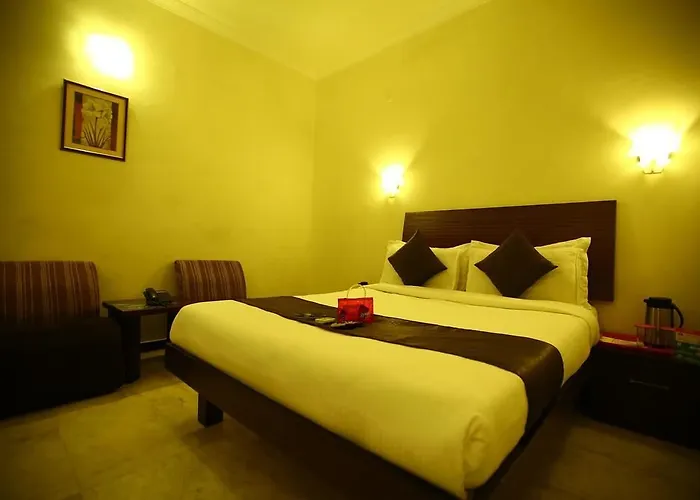 Oyo Rooms Mount Road Us Consulate