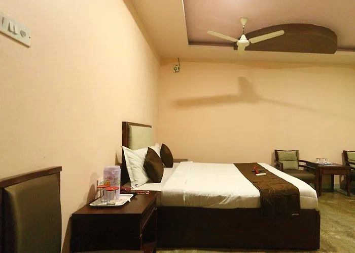 Hotel The Orchid Inns
