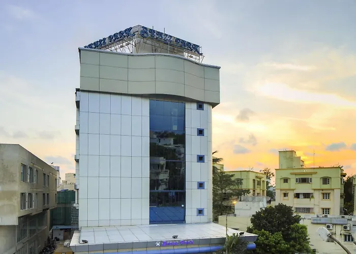 Hotel Benzz Park Chennai