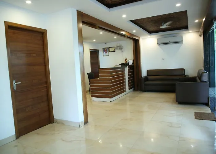 Sri Chakra Inn